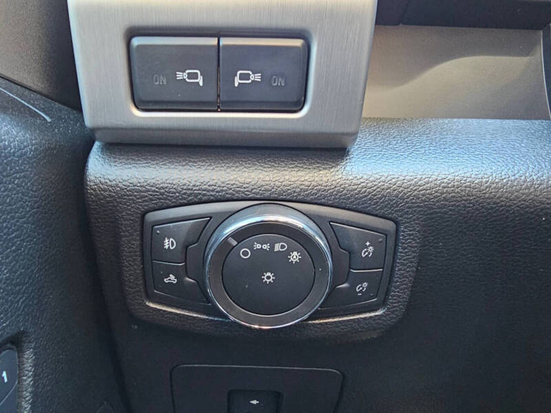 2017 Ford F-150 Platinum