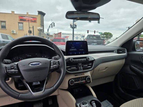2022 Ford Escape SE