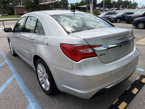 2012 Chrysler 200 LX