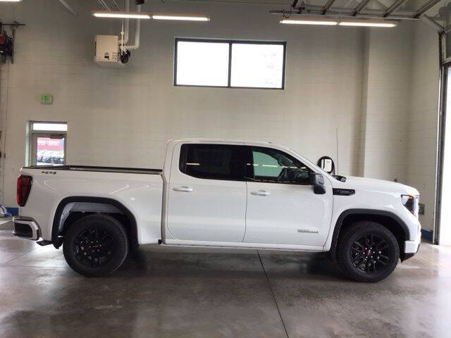 2026 GMC Sierra 1500 Elevation Standard