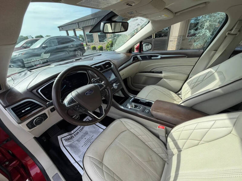 2017 Ford Fusion Platinum