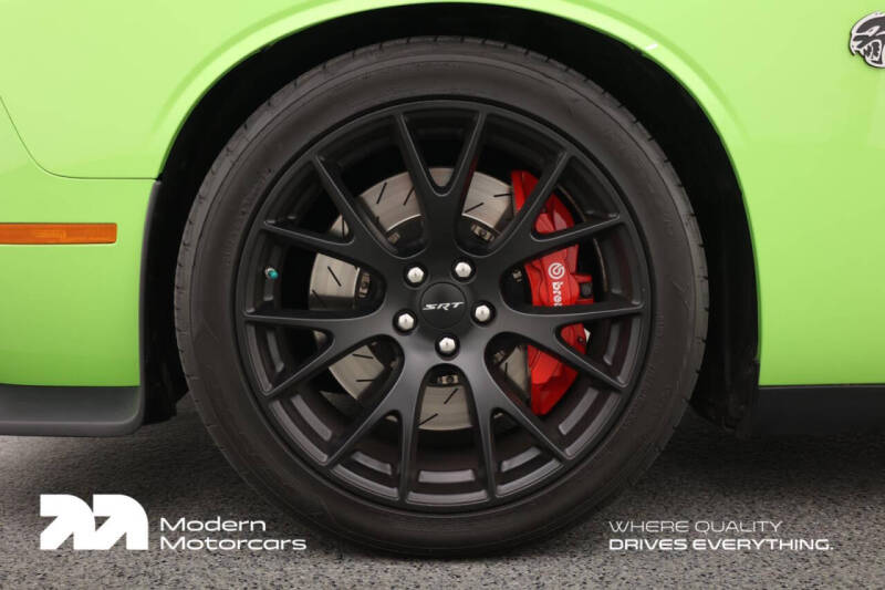 2015 Dodge Challenger SRT Hellcat