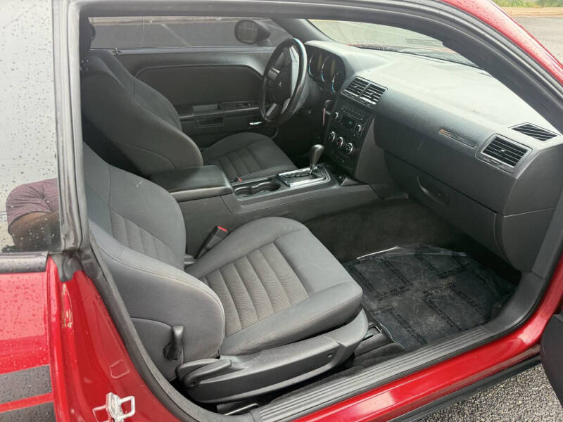 2010 Dodge Challenger SE