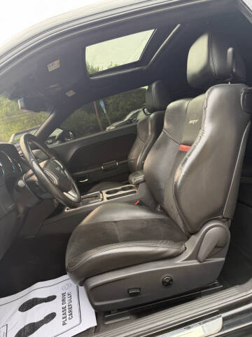 2011 Dodge Challenger SRT8 392