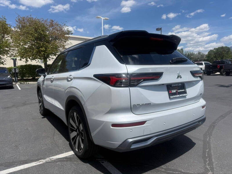 2026 Mitsubishi Outlander SEL