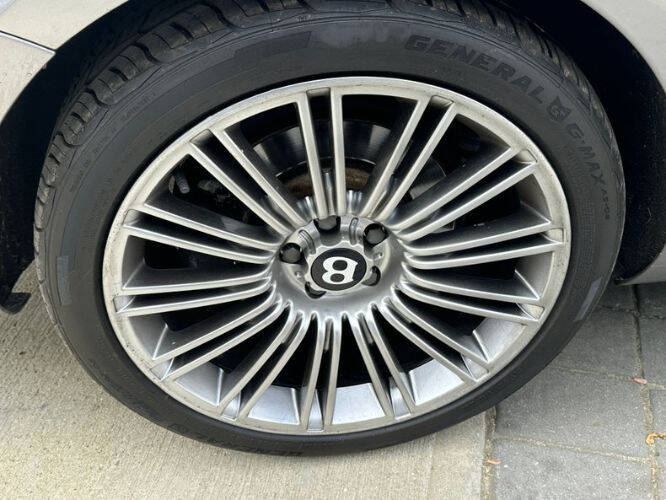 2010 Bentley Continental Flying Spur