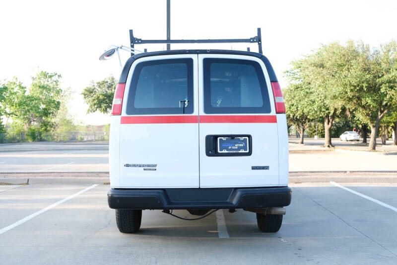 2015 Chevrolet Express 2500