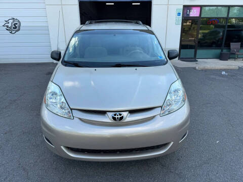 2006 Toyota Sienna LE 7 Passenger