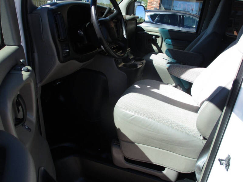 2001 Chevrolet Express G3500