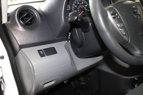 2020 Nissan NV200