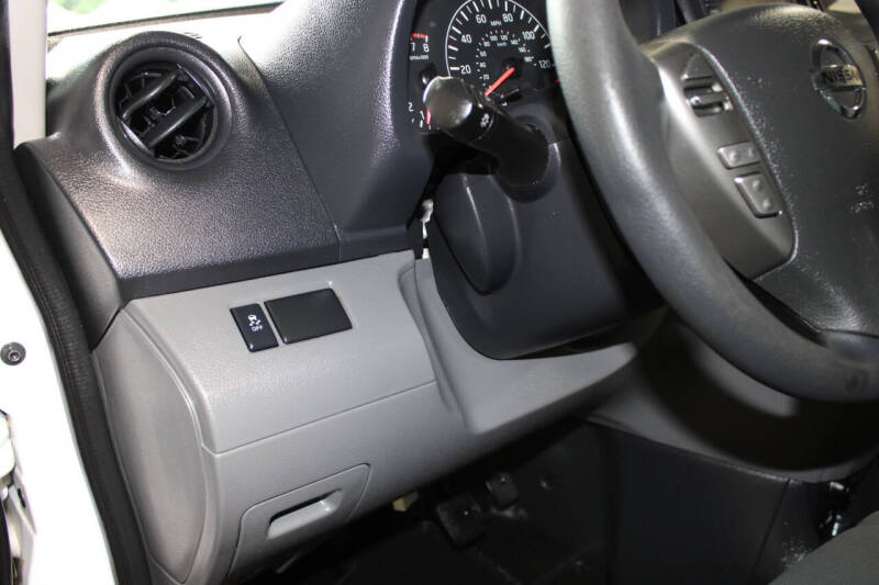 2020 Nissan NV200