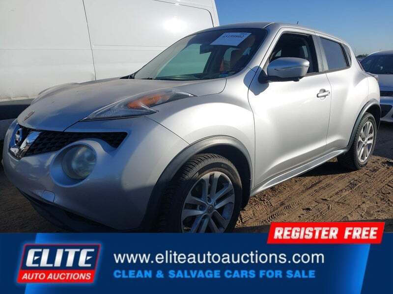 2015 Nissan JUKE SV