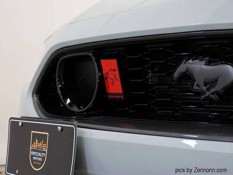2022 Ford Mustang Mach 1