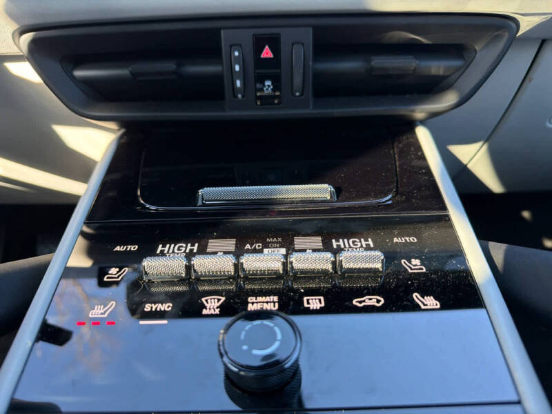 2025 Porsche Cayenne Coupe