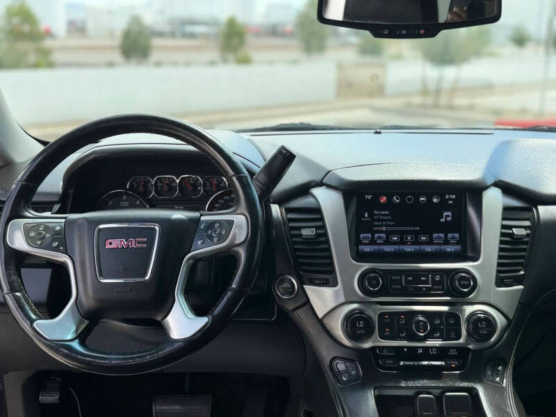 2016 GMC Yukon SLT