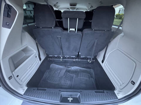 2016 Dodge Grand Caravan SXT Plus