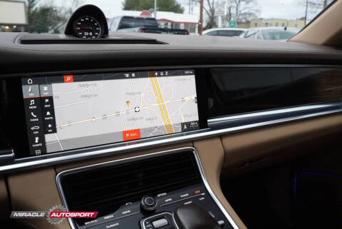 2017 Porsche Panamera 4S