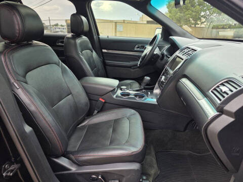2016 Ford Explorer Sport