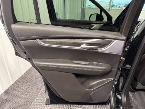 2023 Cadillac XT6 Sport