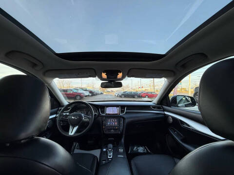 2019 Infiniti QX50 Essential