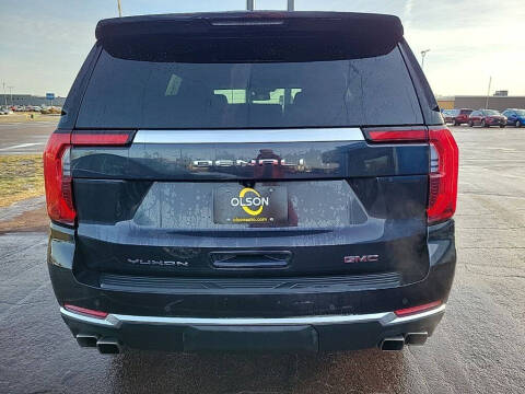 2025 GMC Yukon Denali