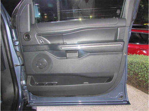 2022 Ford Expedition XLT