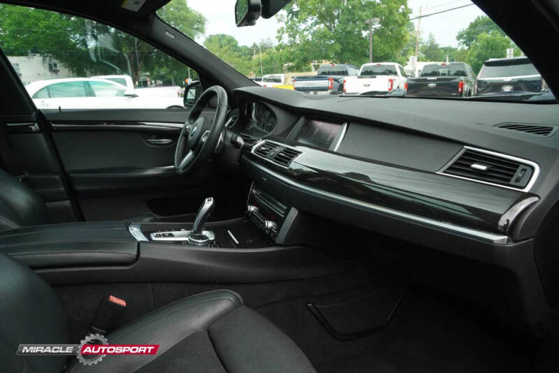 2017 BMW 5 Series 535i xDrive Gran Turismo