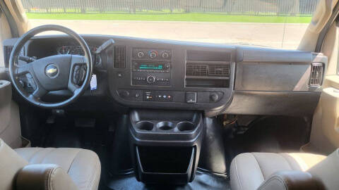 2020 Chevrolet Express 2500