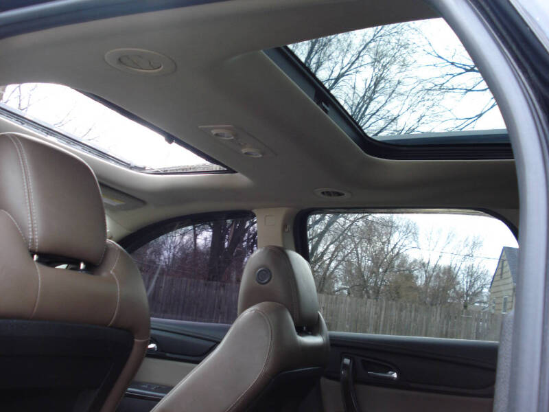 2016 GMC Acadia SLT-1