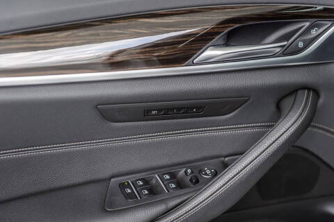 2019 BMW 5 Series 530i