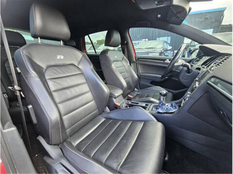 2016 Volkswagen Golf R