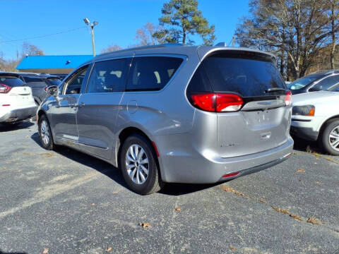 2018 Chrysler Pacifica Touring L
