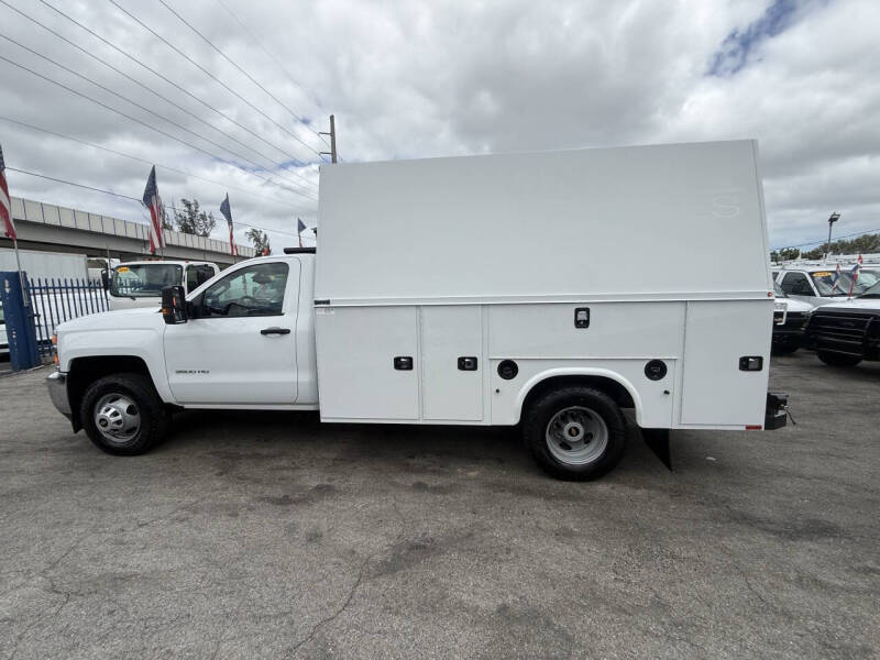 2019 Chevrolet Silverado 3500HD CC Work Truck