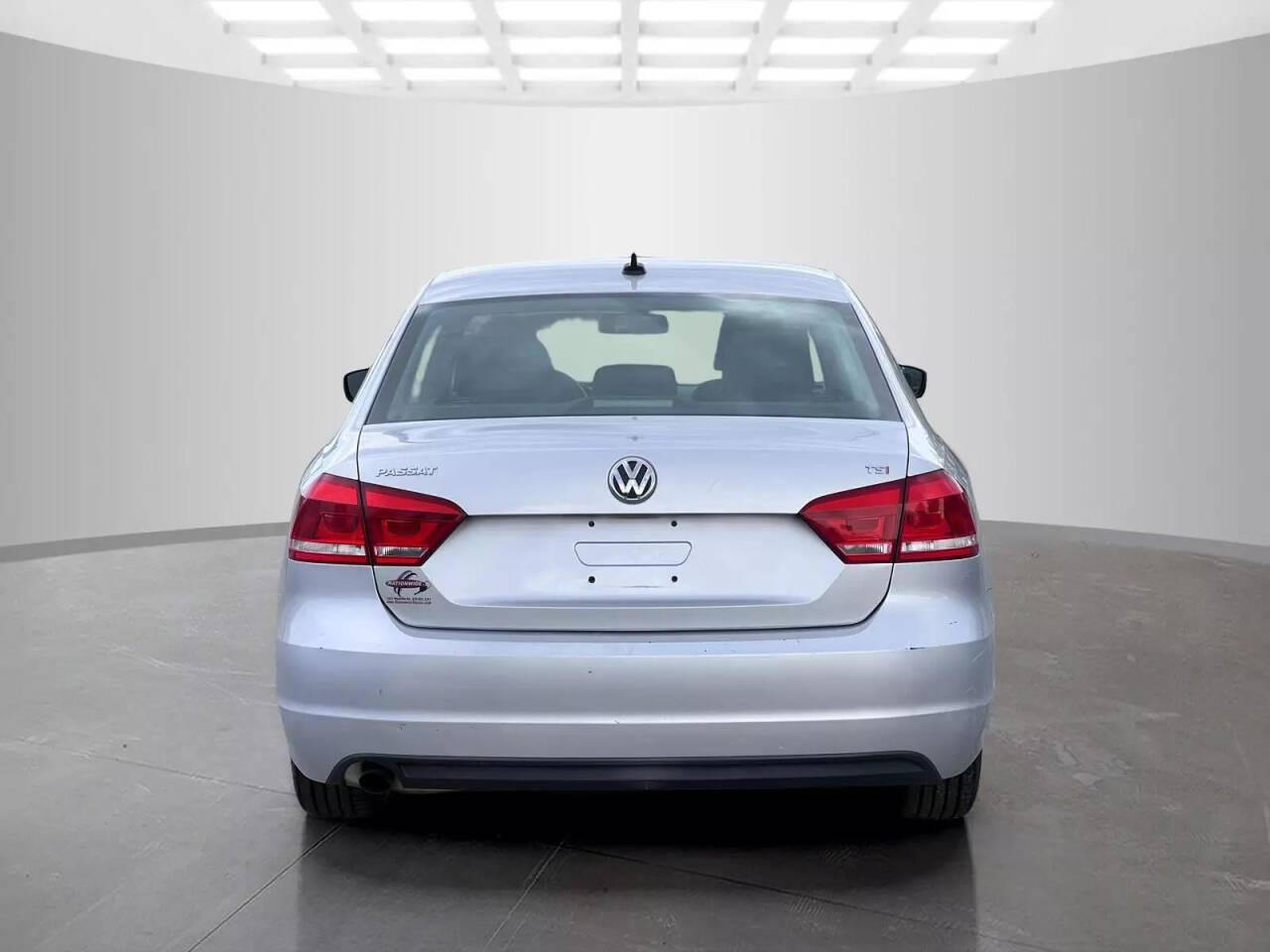 2015 Volkswagen Passat for sale at Used Cars Toledo in Oregon, OH