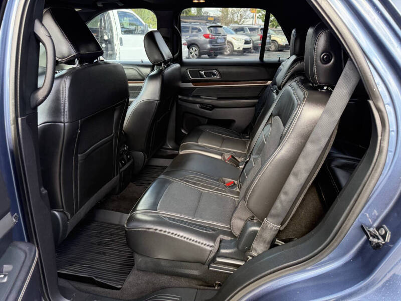 2019 Ford Explorer Platinum