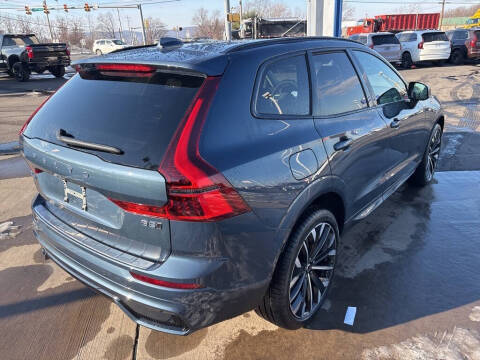 2026 Volvo XC60 B5 Ultra