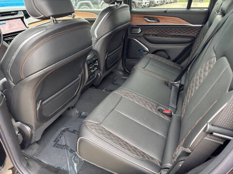 2026 Jeep Grand Cherokee Summit