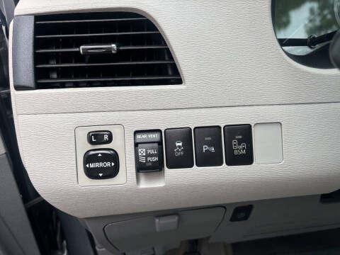 2014 Toyota Sienna XLE 7-Passenger