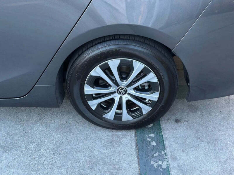 2021 Toyota Prius Prime XLE