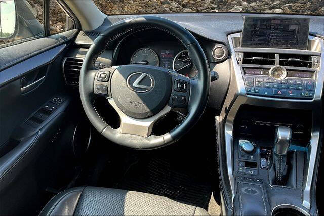 2015 Lexus NX 200t