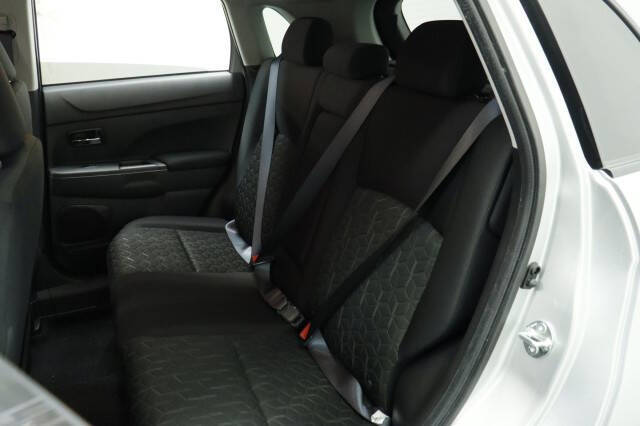 2026 Mitsubishi Outlander Sport ES