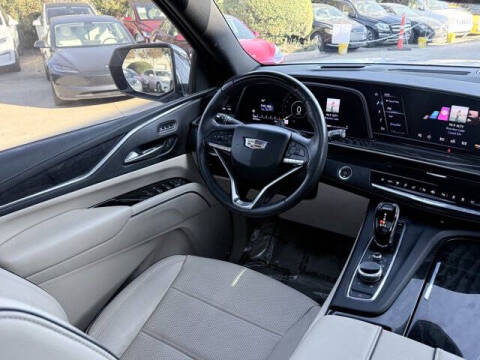 2023 Cadillac Escalade Premium Luxury