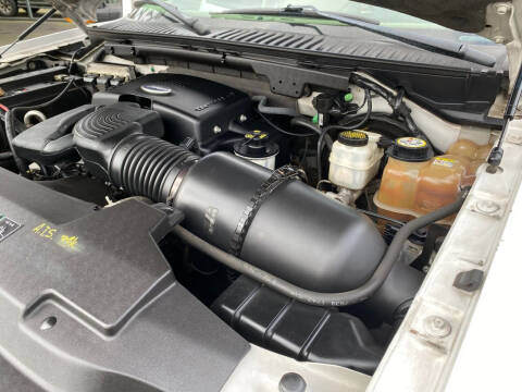 2003 Ford Expedition Eddie Bauer