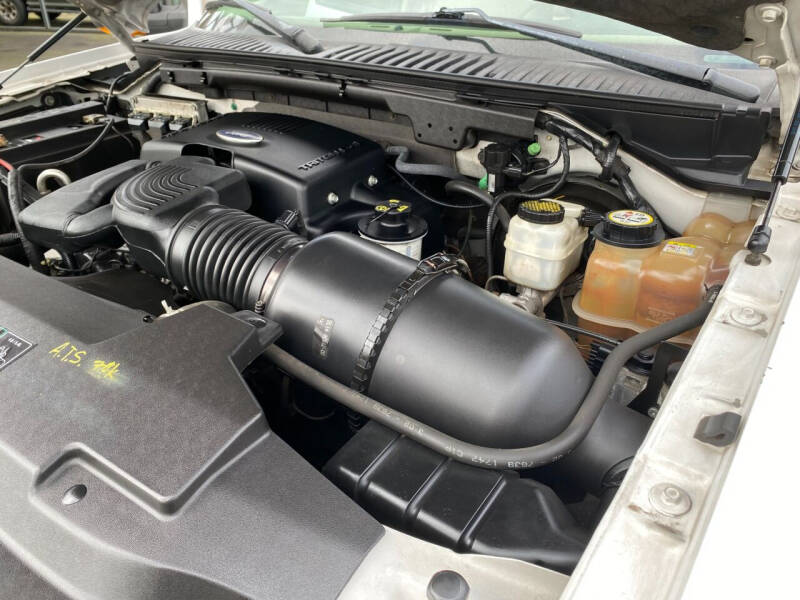 2003 Ford Expedition Eddie Bauer