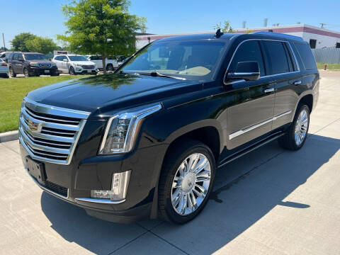 2017 Cadillac Escalade for sale at ARLINGTON AUTO SALES in Grand Prairie TX