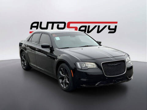 2023 Chrysler 300 Touring Photo