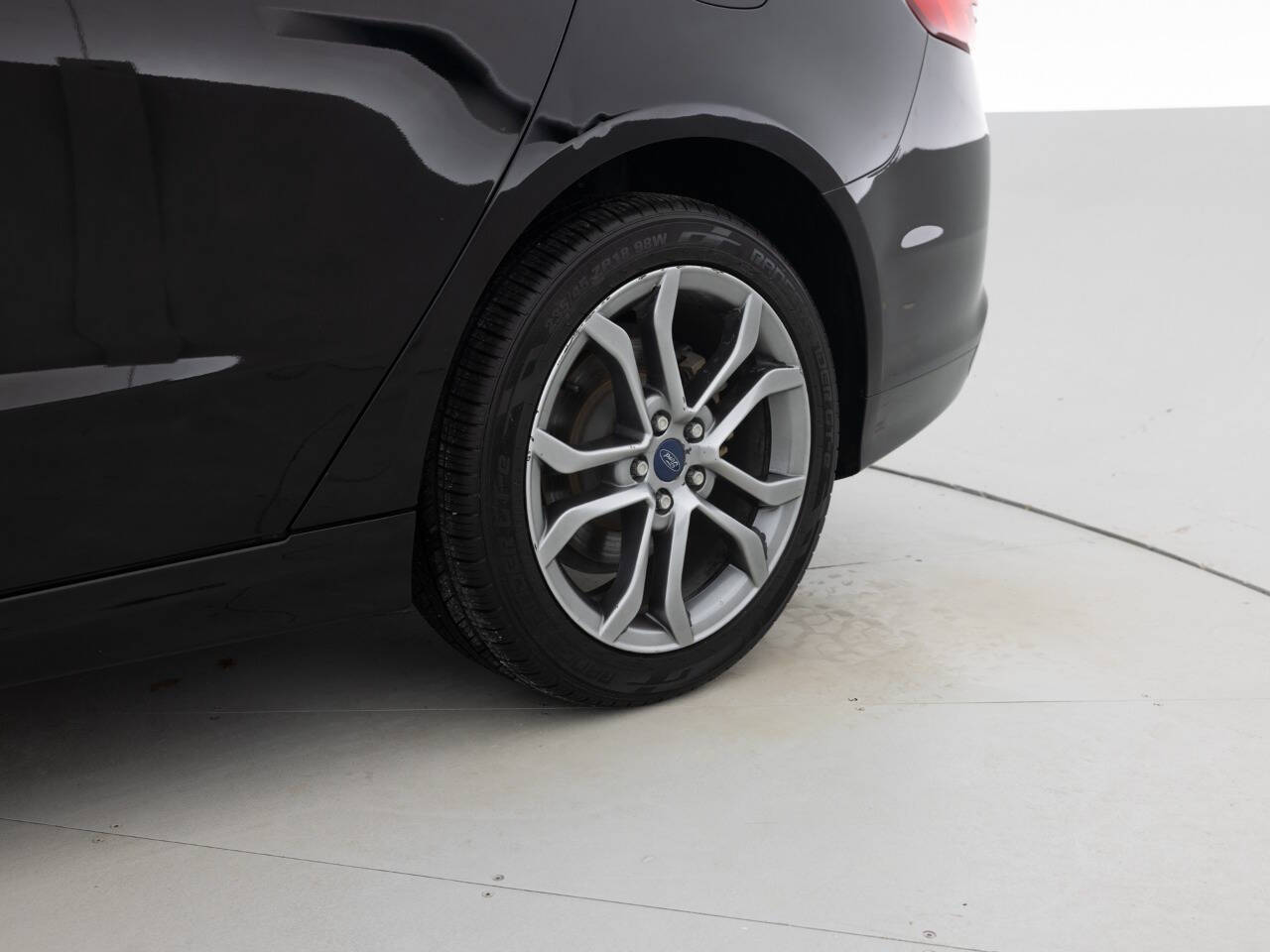 Used Car 2017 Ford Fusion  Se Awd 4dr Sedan For Sale Under $10,000 In Coal City, Illinois