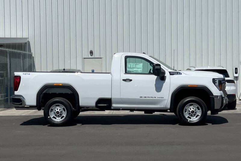 2025 GMC Sierra 2500HD Pro