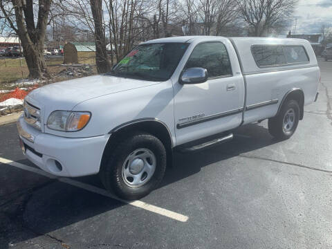 2004 Toyota Tundra for sale at Clarks Auto Sales in Connersville IN