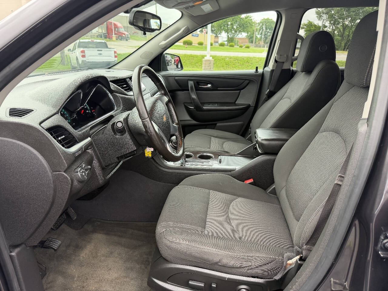 2015 Chevrolet Traverse 1LT - Photo 10